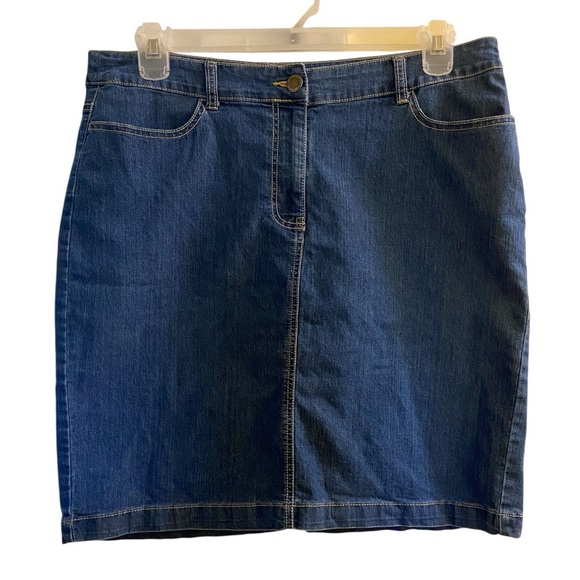 Kim Rogers Dresses & Skirts - Kim Rogers Classic Denim Mini Skirt